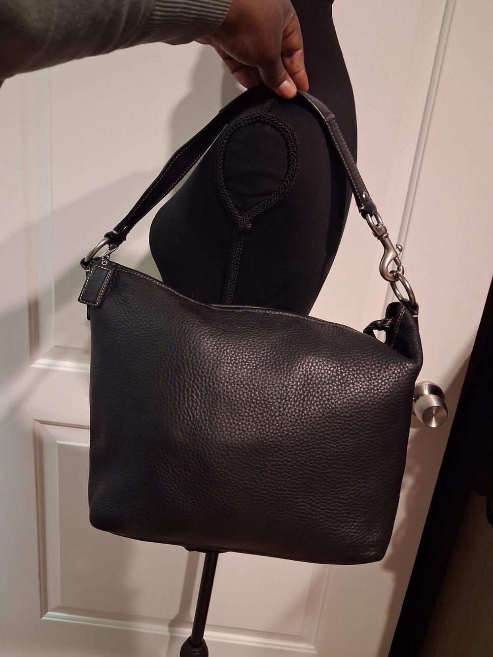 Vintage Coach Sarah Hobo Black Pebbled Shoulder Bag - Picture 1 of 8